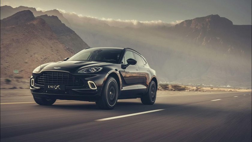 Астон Мартин кроссовер 2021