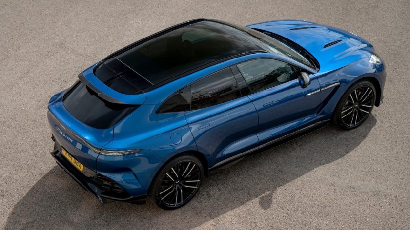 Астон Мартин 707