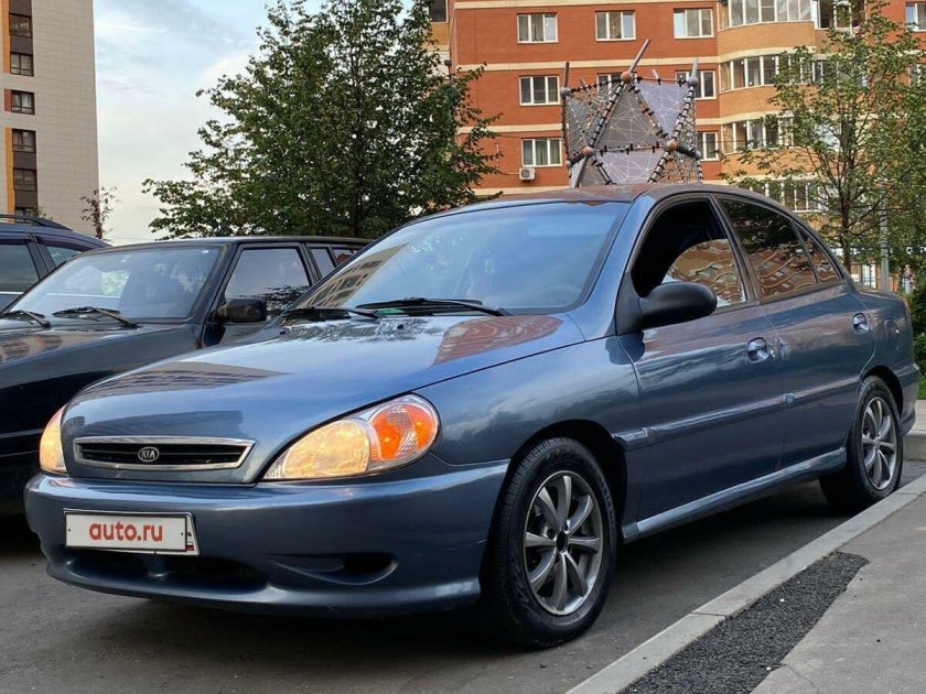 Kia rio 2002