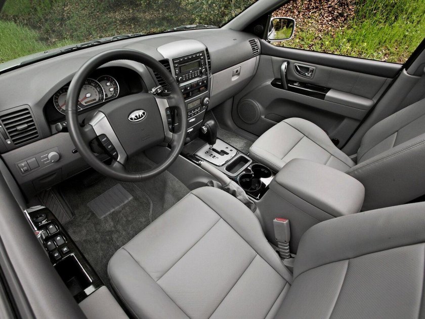 Kia Sorento 2007 салон