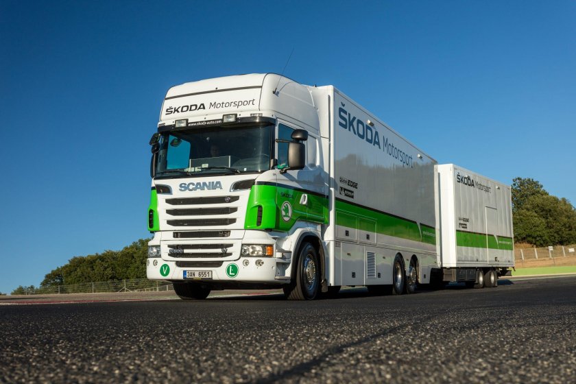 Skoda 706 тягач