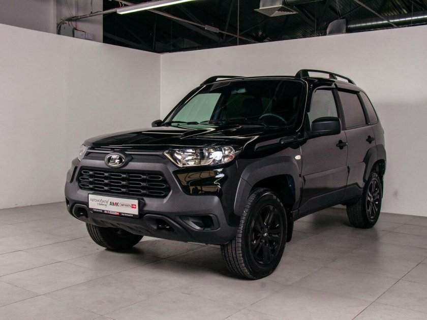 Новая лада нива тревел