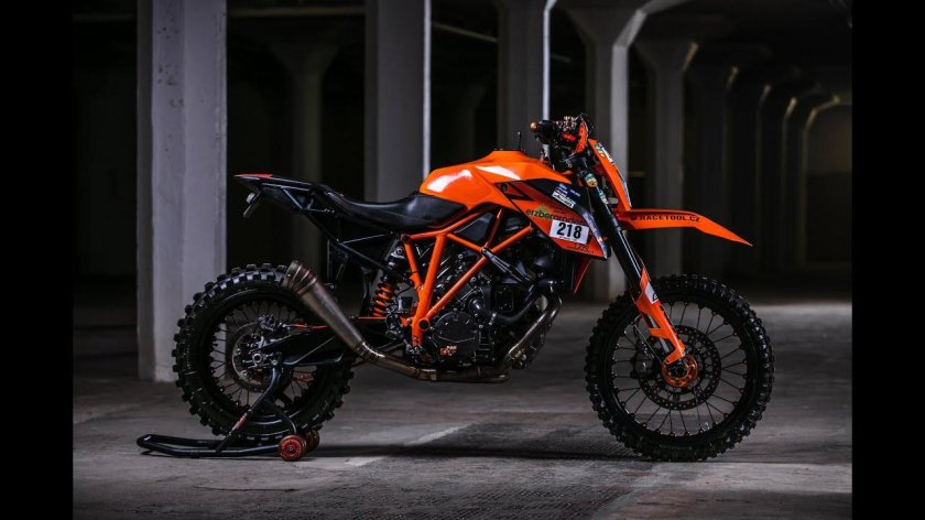 КТМ мотоцикл эндуро