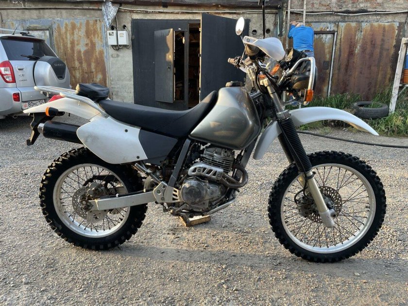 Honda xr 250 baja