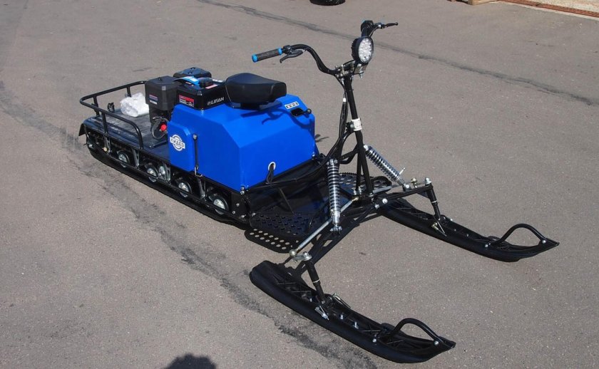 Мотобуксировщик Лидер 3 с лыжным модулем