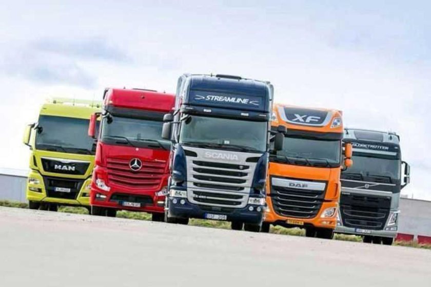 Тягач Вольво Скания