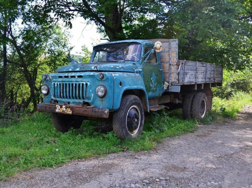 ГАЗ 3307 заброшенный