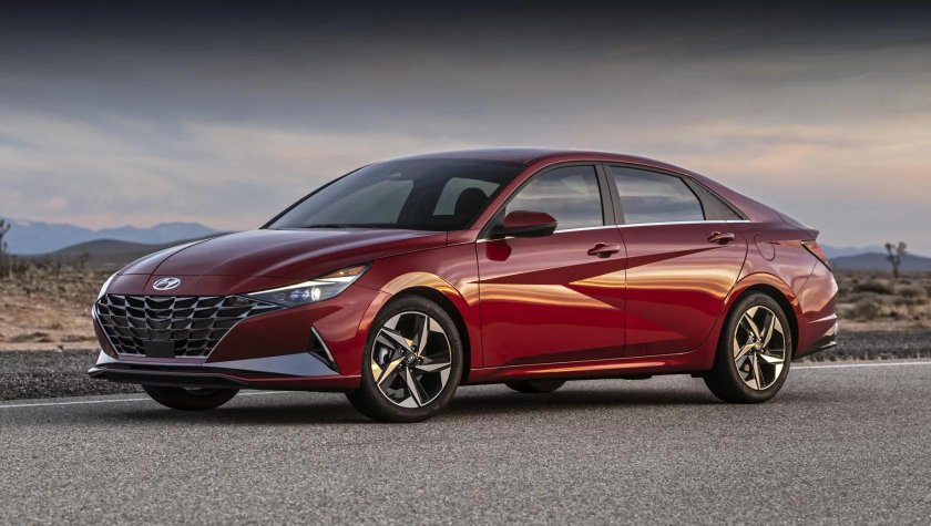 Hyundai Elantra 2022