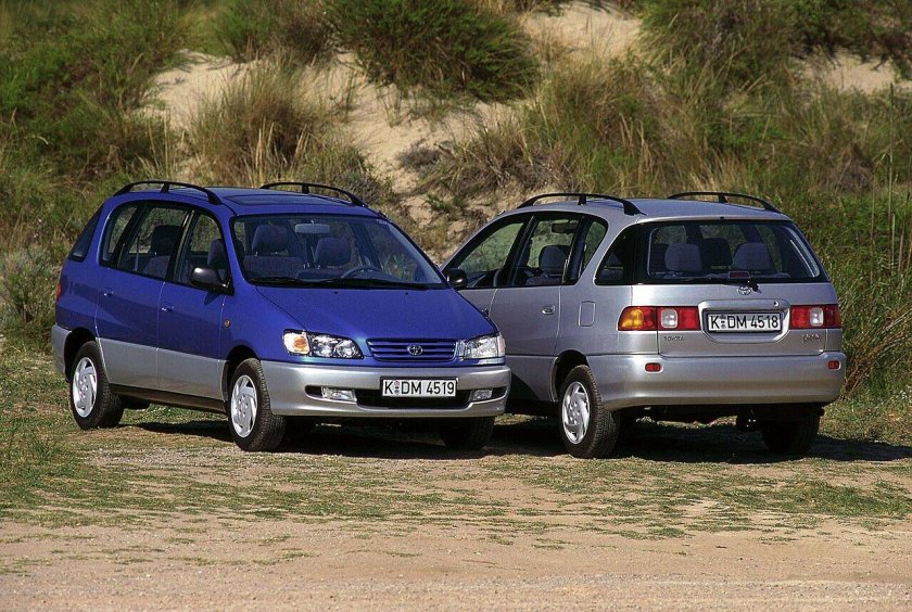 Toyota Picnic 1996