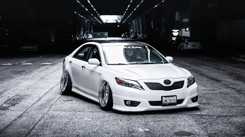 Toyota Camry 40 stance