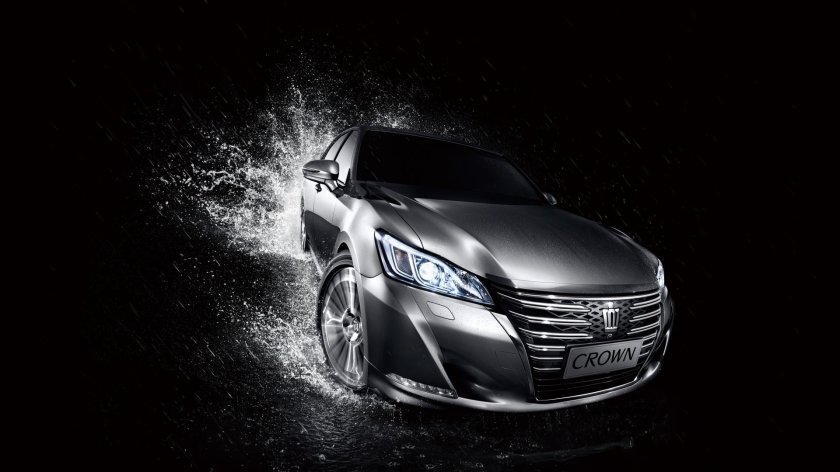 Тойота Краун 2022