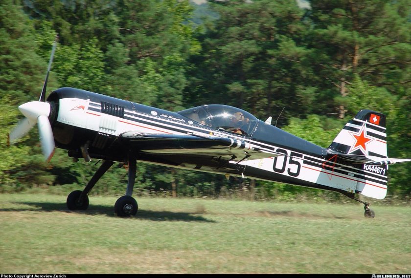 Спортивный самолет Су-26