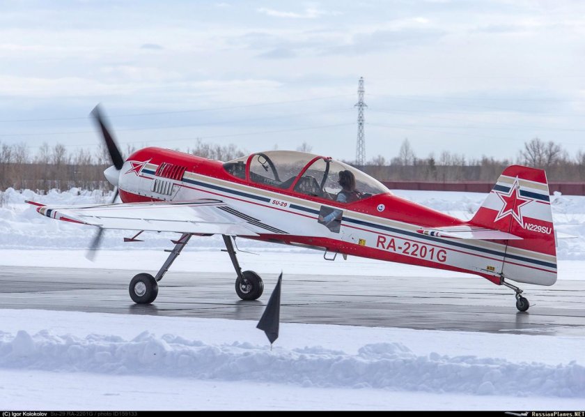 Спортивный самолет Су-26