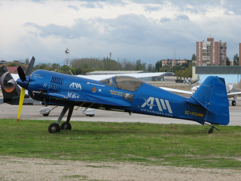 Спортивный самолет су-26