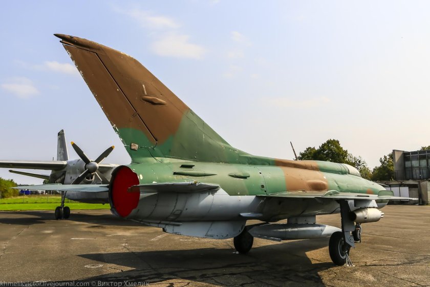 Су 17 истребитель бомбардировщик