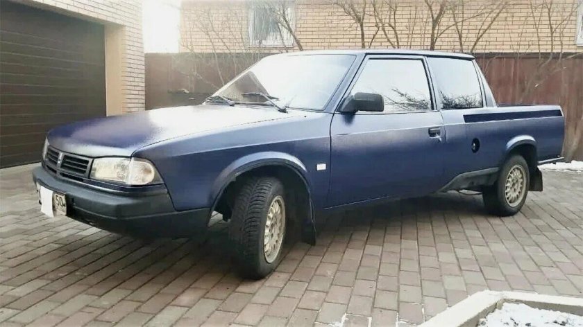 Москвич Святогор 2335 пикап