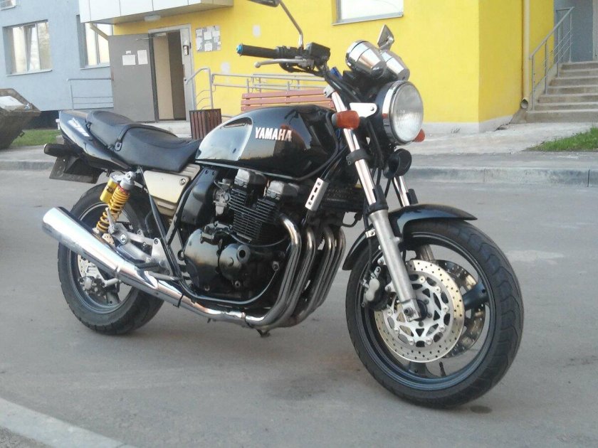 Yamaha XJR 400 1993