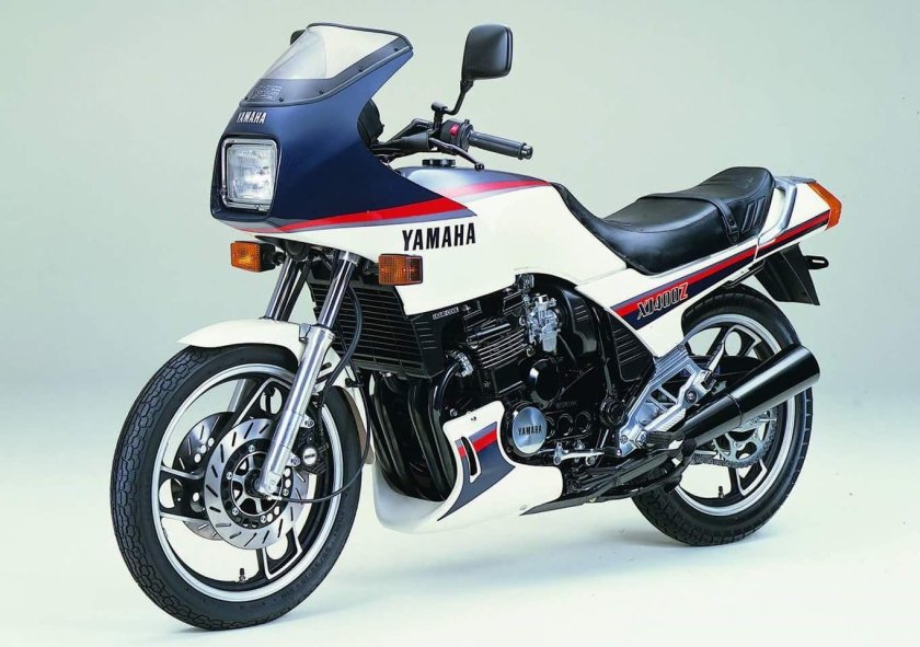 Yamaha XJ 400