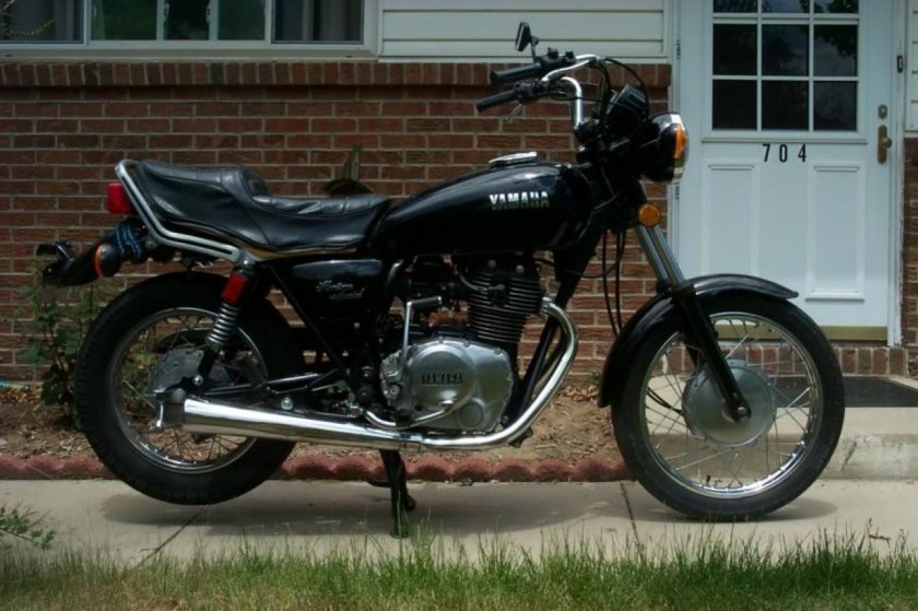 Yamaha xs400