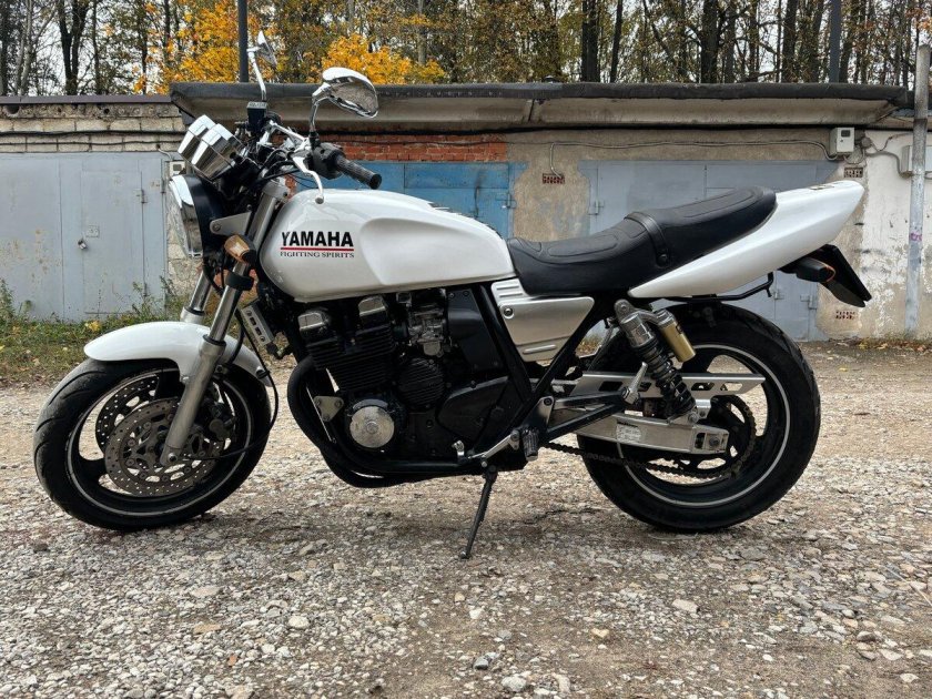Yamaha xjr 400
