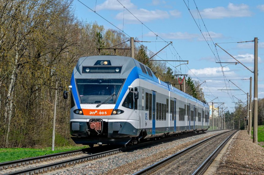 Поезд картинка