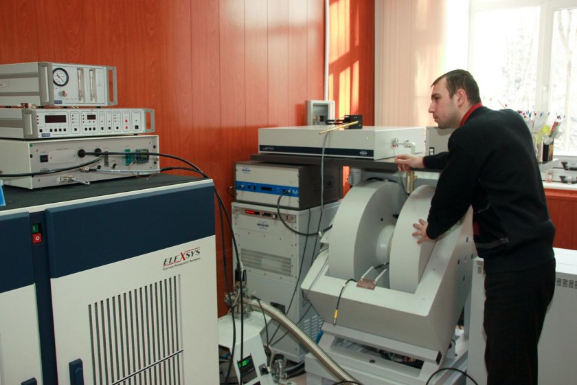 ЭПР-спектрометра ELEXSYS e500