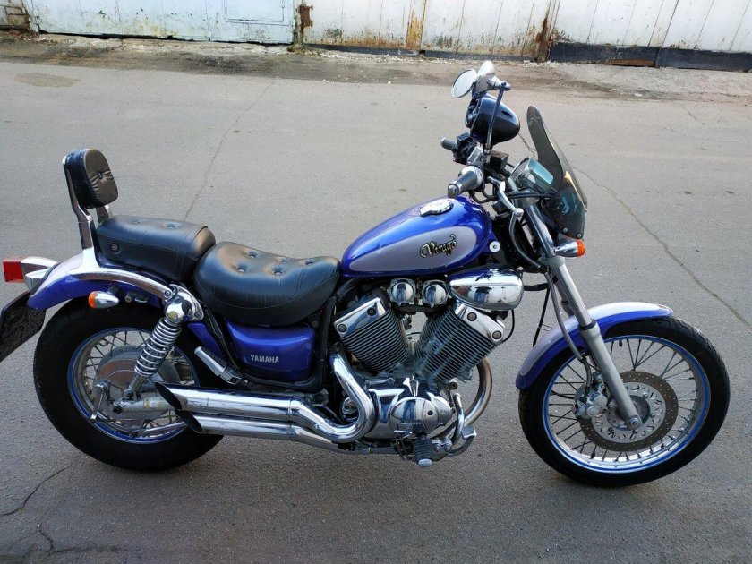 Yamaha XV 400 Virago