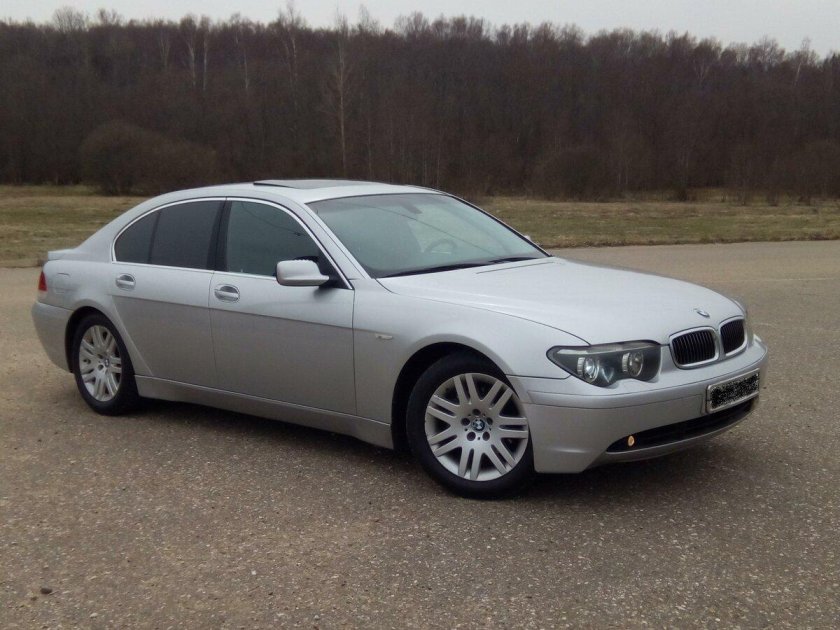 BMW 735i e65