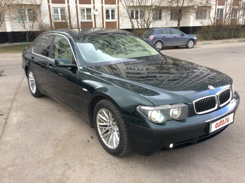 BMW 7 2001