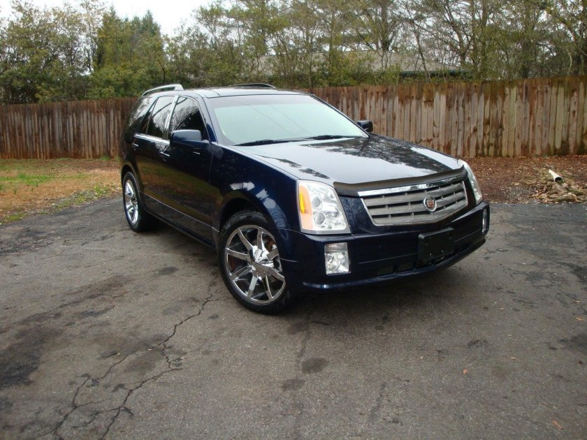 Cadillac SRX 1
