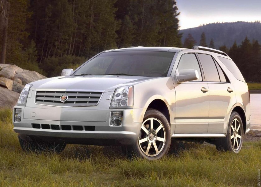 Cadillac SRX 2004