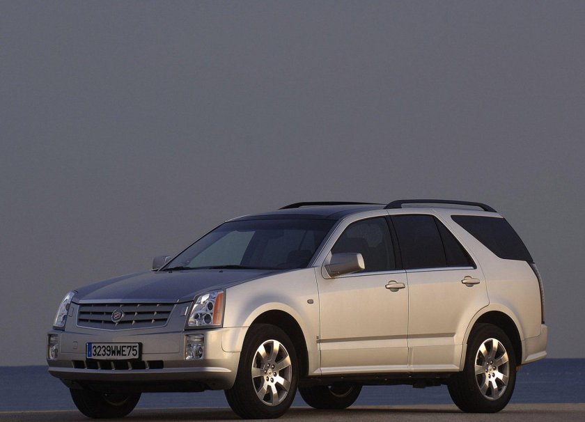Cadillac SRX 2004