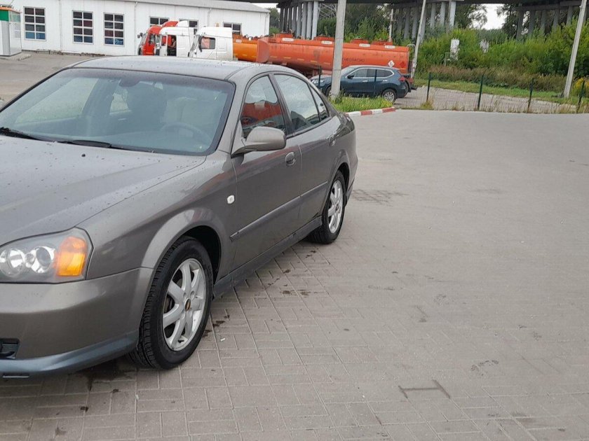 Chevrolet evanda 2006