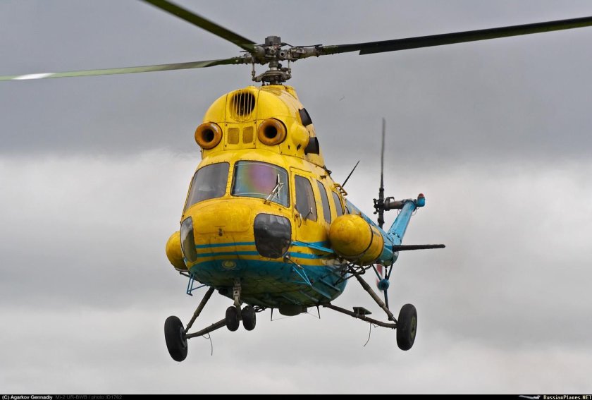 Самолет mi-2