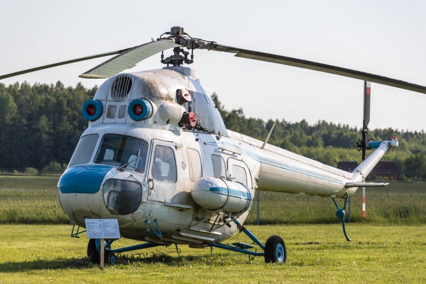 Ми-2 вертолёт