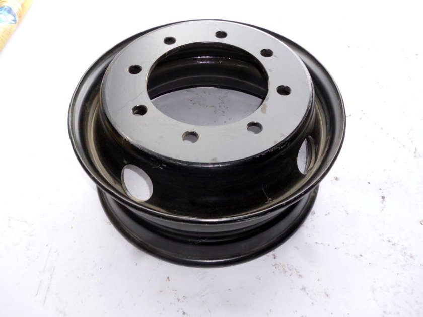 Диск колесный КАМАЗ-4308,ПАЗ (6.75-19.5) ЧКПЗ