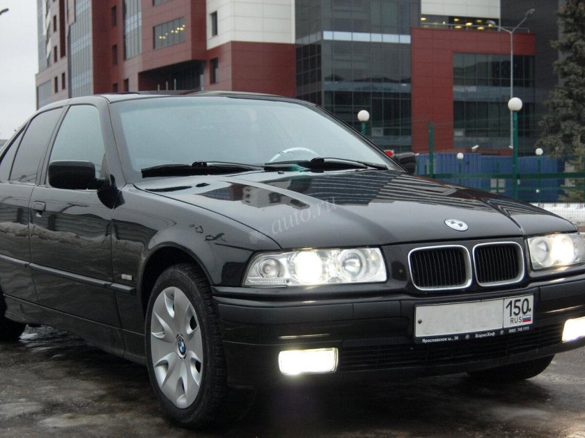 БМВ 318 1997