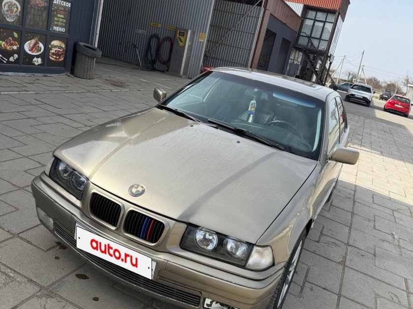 Бмв 318 1995
