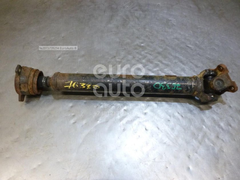 Вал mr580626 карданный передний