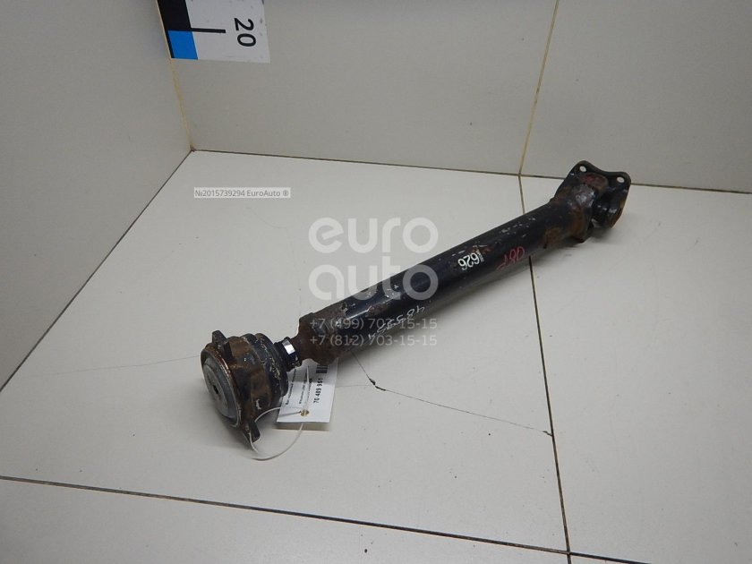 Вал mr580626 карданный передний