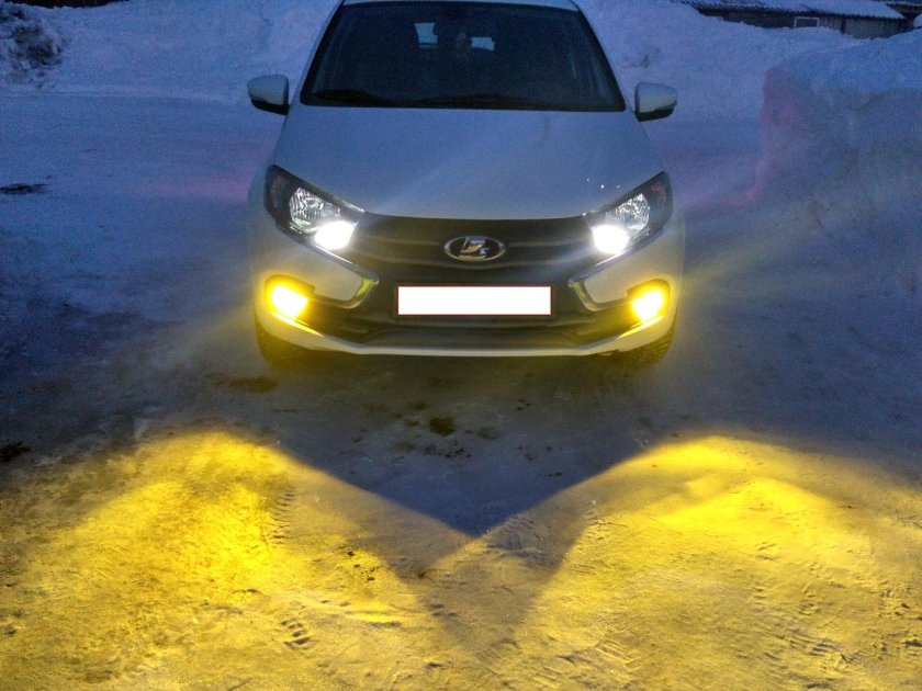 Диодные лампы ближнего света в Лада Гранта