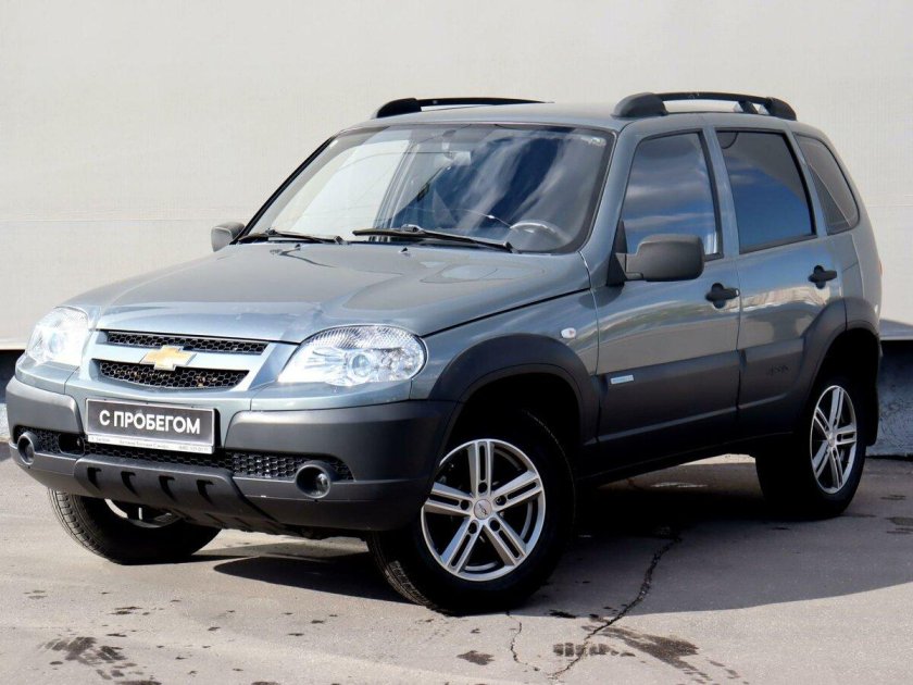 Фара Нива Шевроле