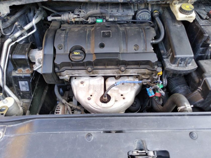 Двигатель Ситроен с4 1.6 109 л.с