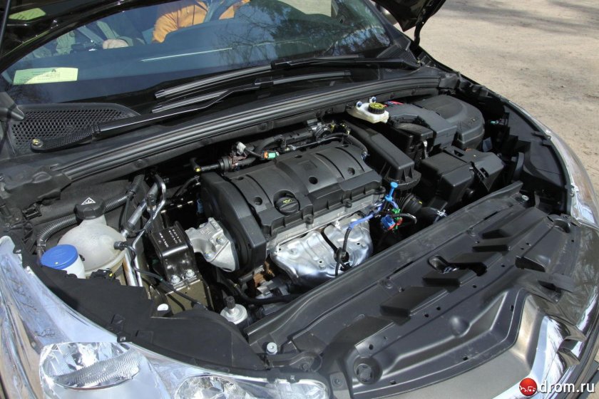 Двигатель Ситроен с4