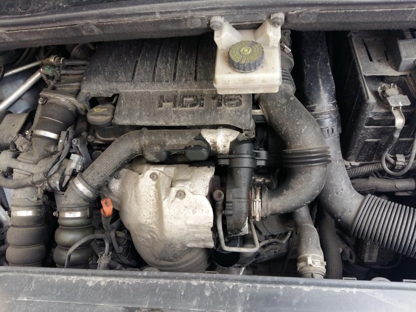 Дизель Пежо 1.6 HDI