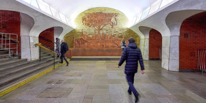 Станция метро боровицкая