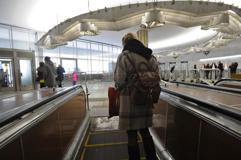 Кузнецкий мост метро