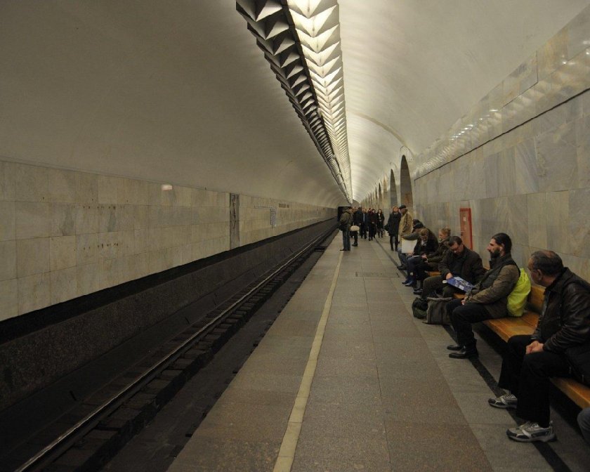 Станция Кузнецкий мост