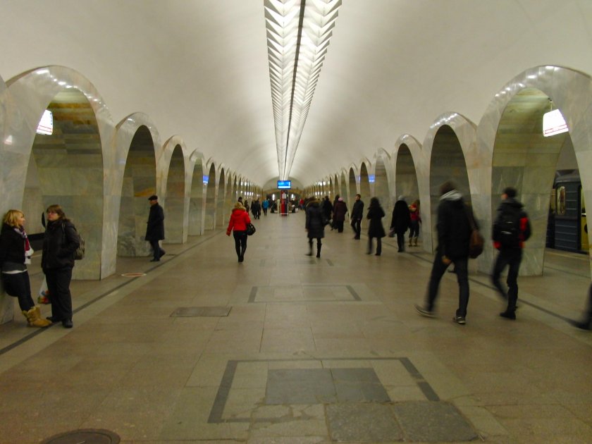 Кузнецкий мост метро