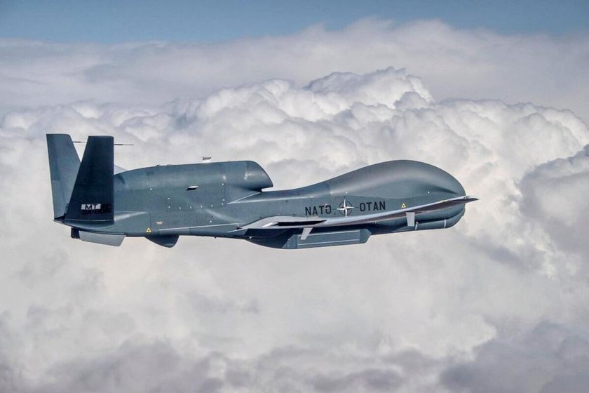 Самолет Northrop Grumman RQ-4b Global Hawk